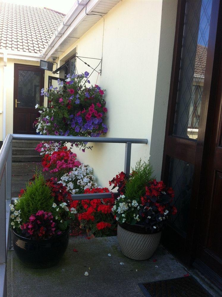 Hillview Self Catering Lusk Exterior foto
